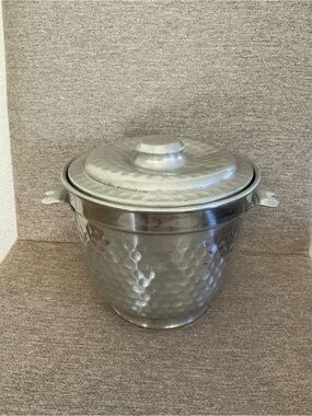 # 869 Mid Century Nasco Italy Hammered Aluminum Ice Bucket